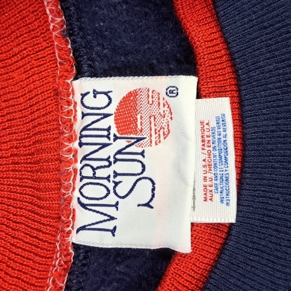 Vintage Morning Sun birds nest Holiday Christmas XL navy blue & red sweatshirt - Picture 6 of 7